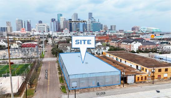1115 Live Oak St